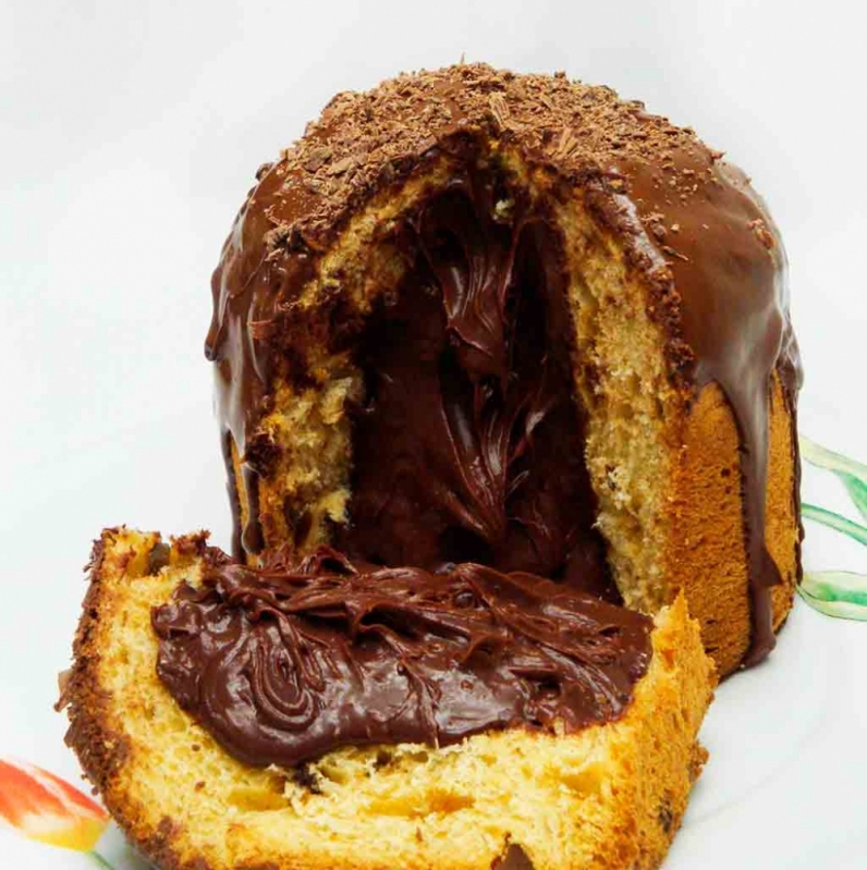 Chocotones Trufados Socorro - Panetone Trufado de Chocolate